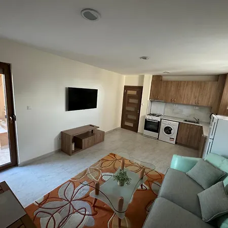 Apartament модерен уютен апартамент-капия 1